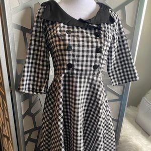 New.  Black and white dress. Medium. Vintage look.